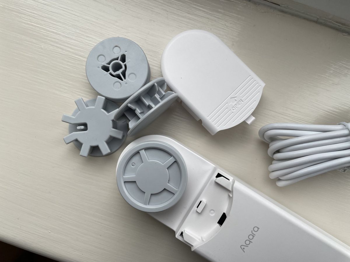 Aqara Roller Shade Driver E1 review HomeKit smarts for dumb beaded