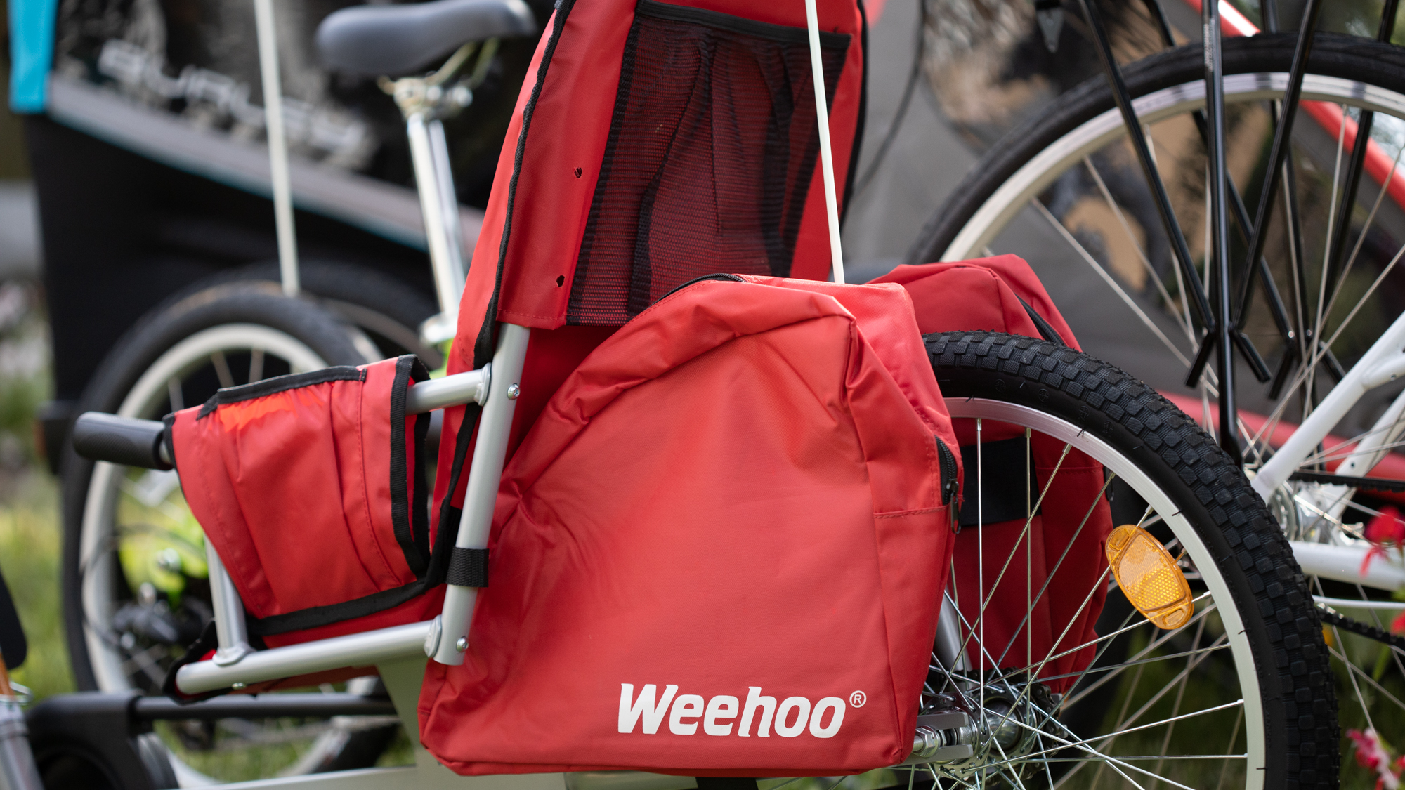 10 Reasons Why You Should Avoid A Baby Bike Trailer! 10 Reasons Why You Should Avoid A Baby Bike Trailer!