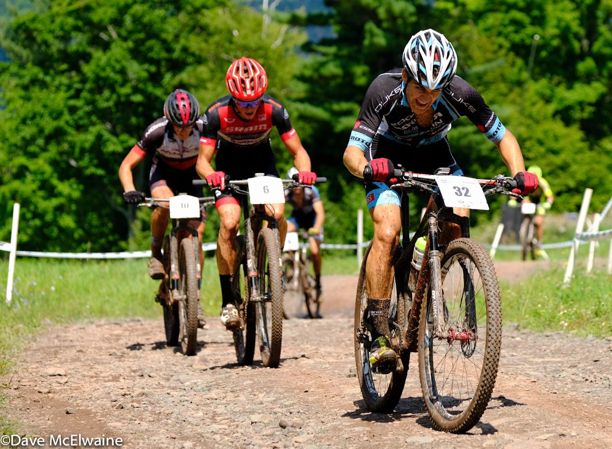 Nealo Perrin-Ganier riding in the top ten early in the contest.