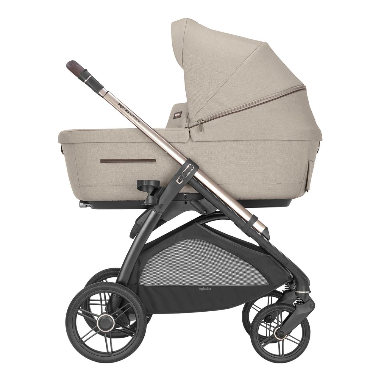 The Inglesina Aptica travel system