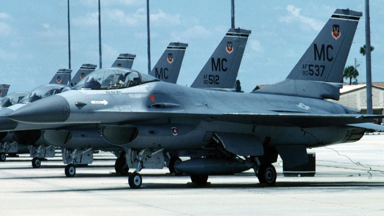 F16 fighter jets