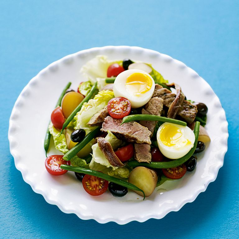 Classic Salad Nicoise-woman and home-recipes