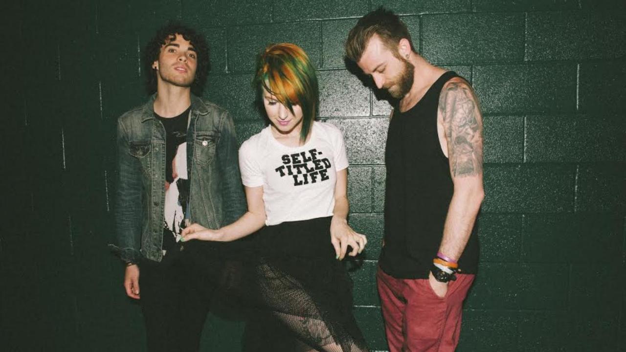 paramore paramore self titled deluxe