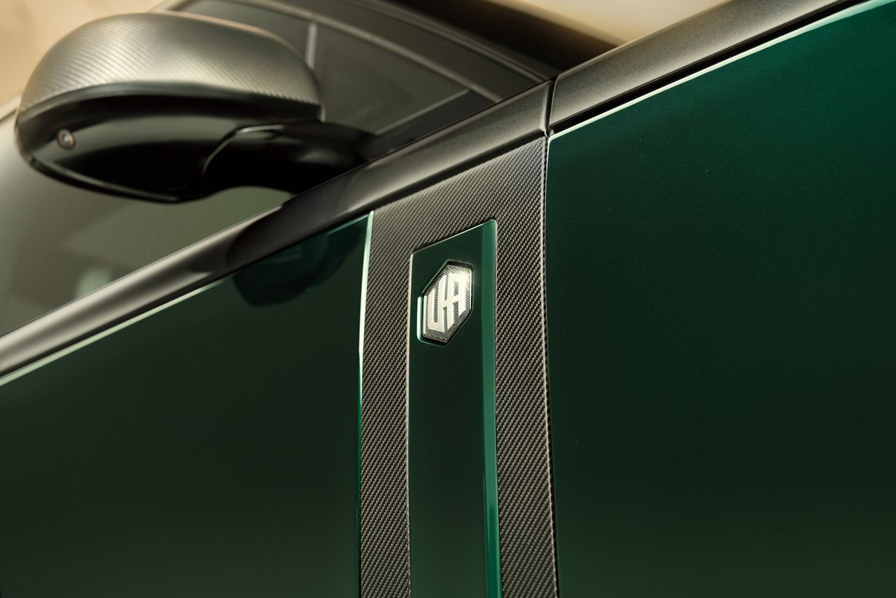 Urban Automotive x Visionnaire Range Rover LWB design details