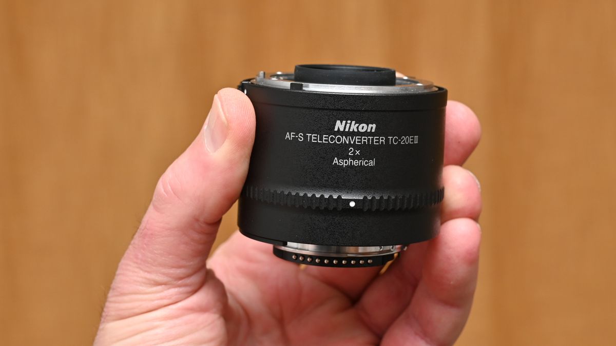 Nikon AF-S TC-20E III review: double your reach without blowing the