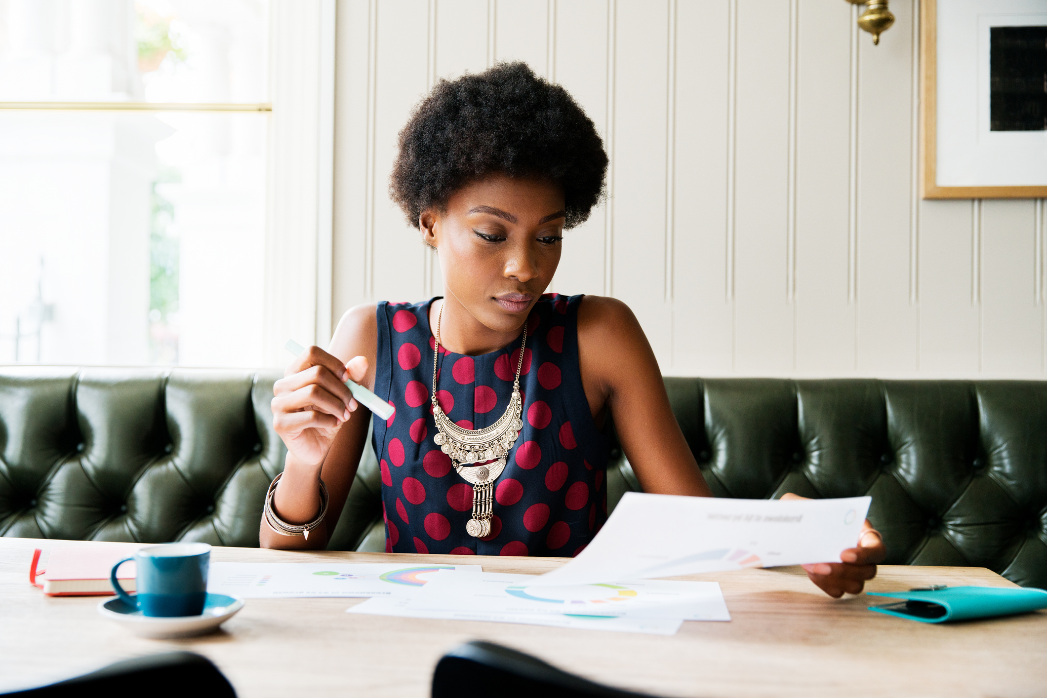 Woman deciding when to invest her ISA allowance early bird ISA investor