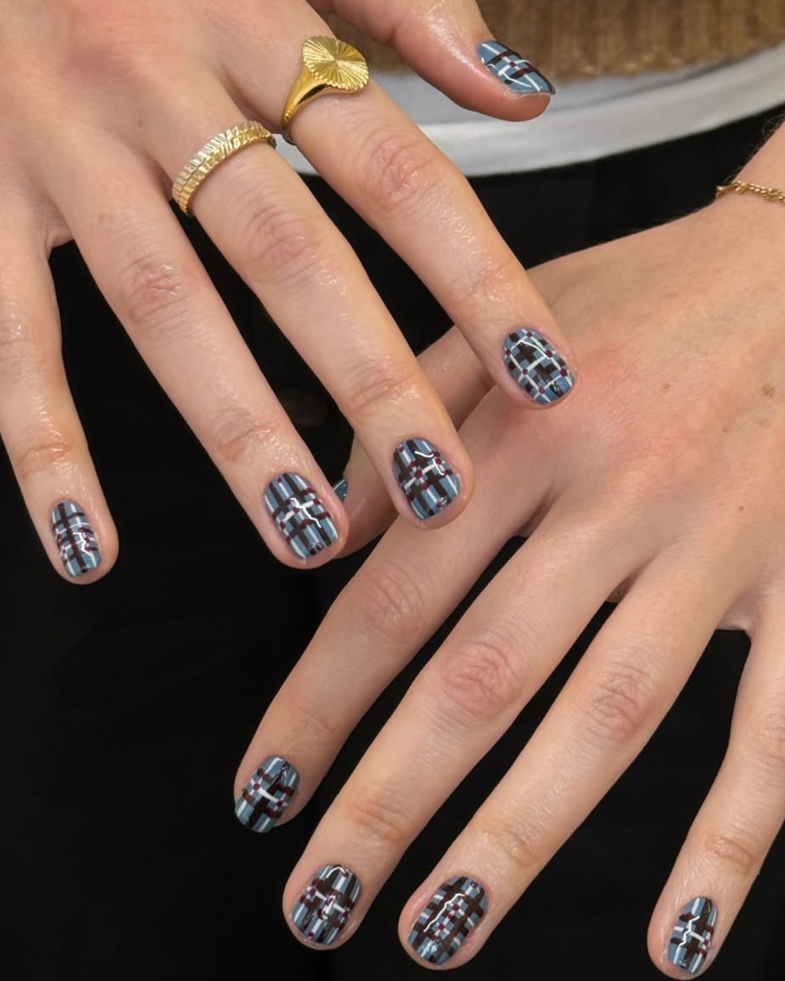 Checkered Nails @_citre