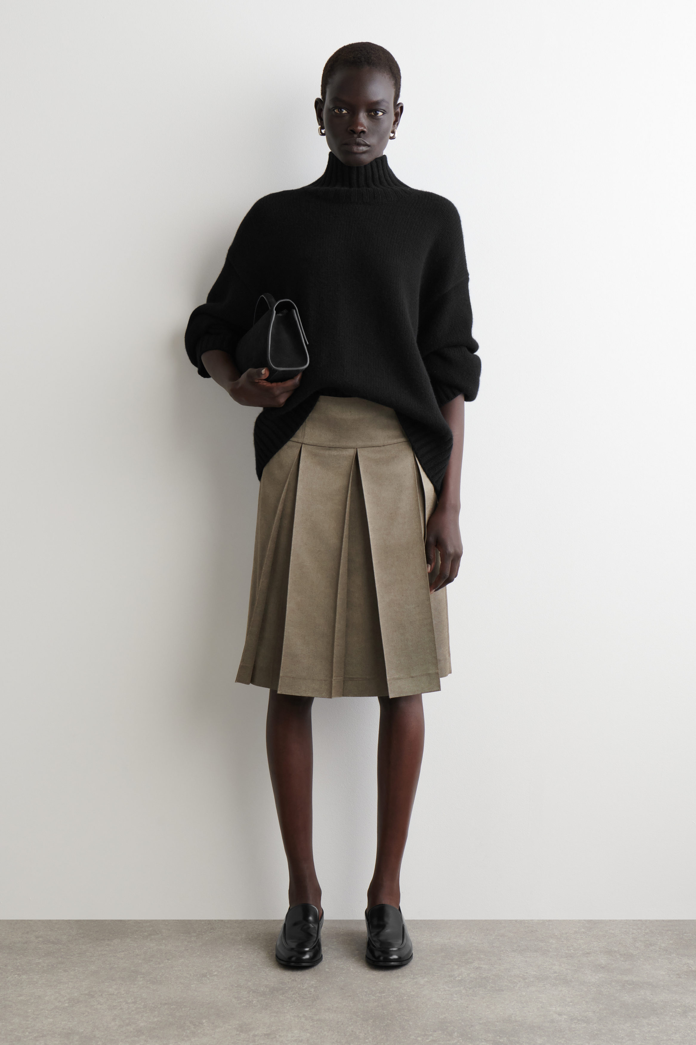 Pleated Metallic Wool-Blend Skirt