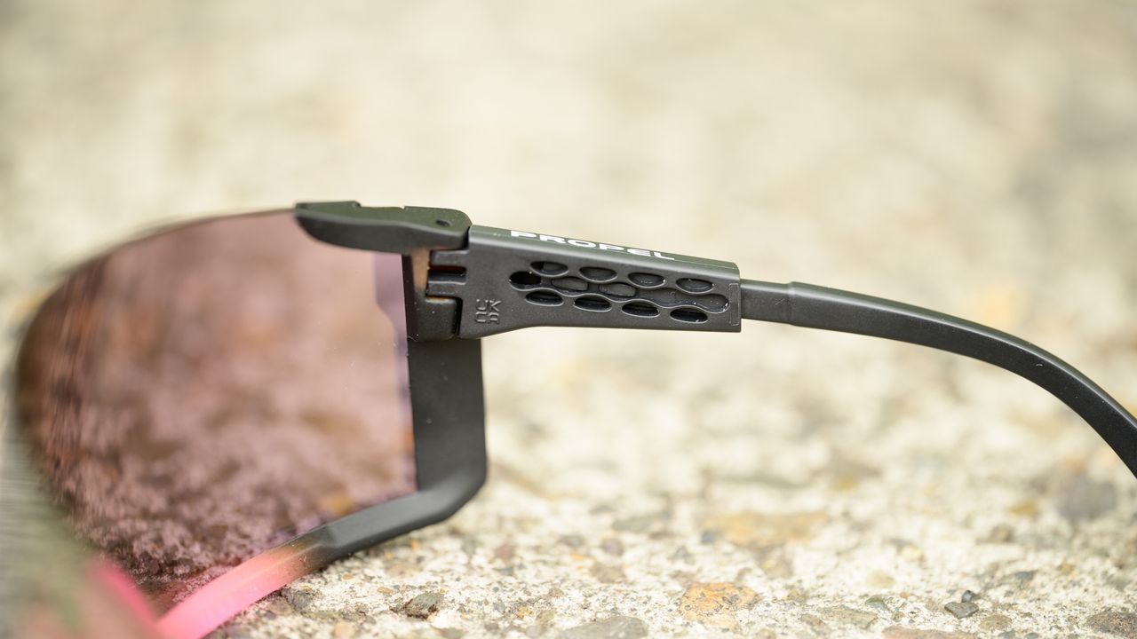 POC Propel adjustable arm length