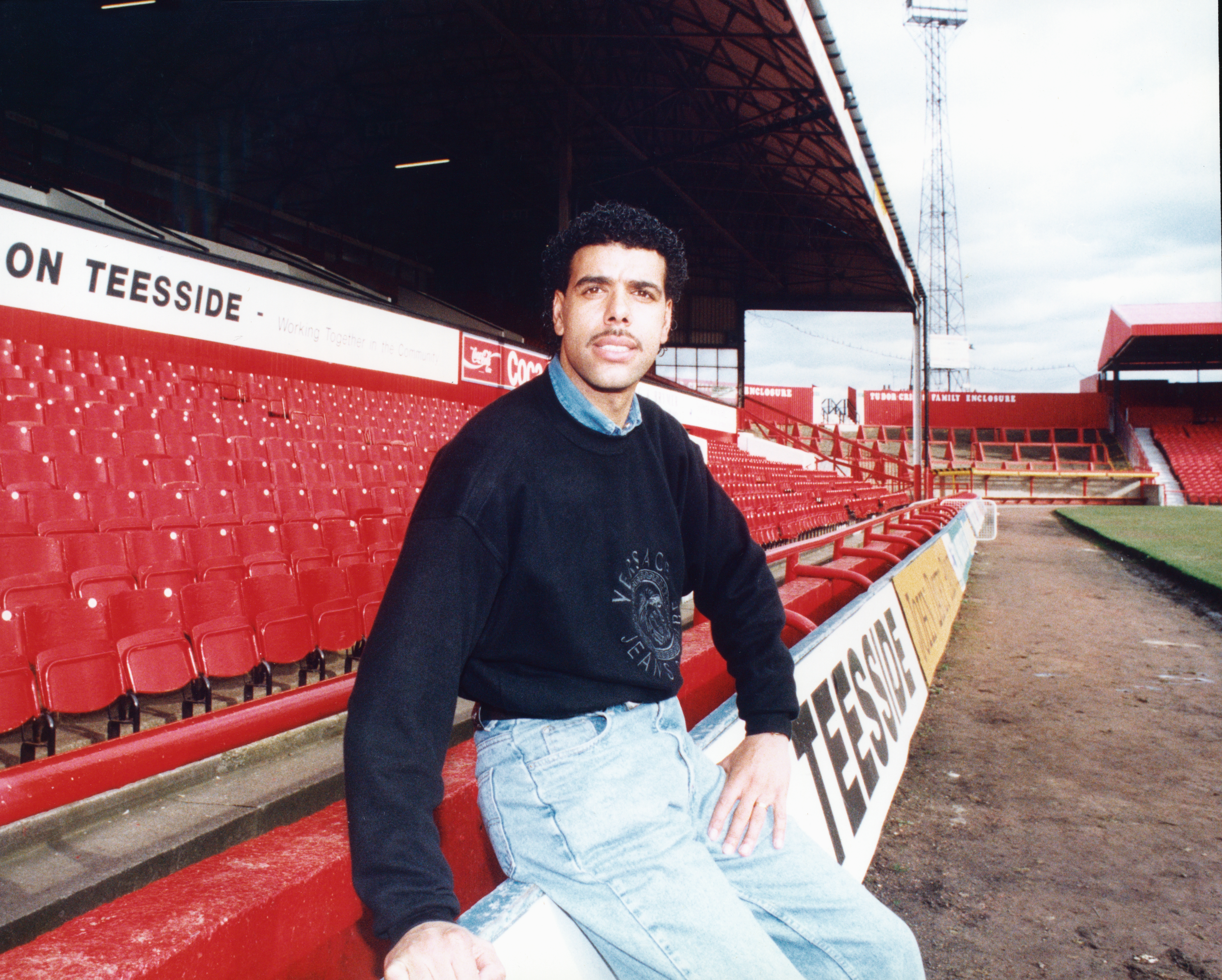 Chris Kamara is unveiled by Middlesbrough after signing on loan from Luton Town in February 1993.