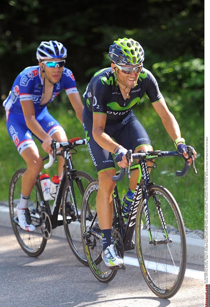 Alejandro Valverde (Movistar) and Thibaut Pinot (FDJ) could not catch Nibali