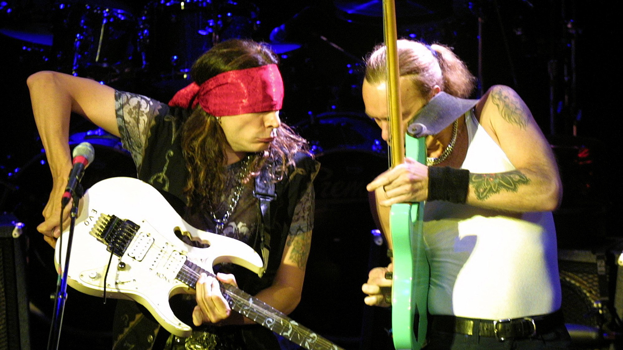 Steve Vai and bassist Billy Sheehan jam on the G3 tour at the House of Blues inside the Mandalay Bay Resort &amp;amp; Casino June 24, 2001 in Las Vegas, Nevada.