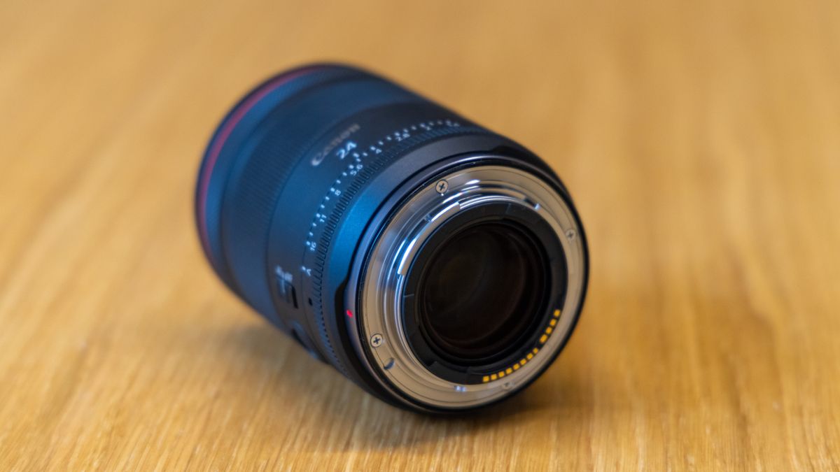 Hands-on Canon RF 24mm f/1.4L VCM review: a premium prime with a lot of ...