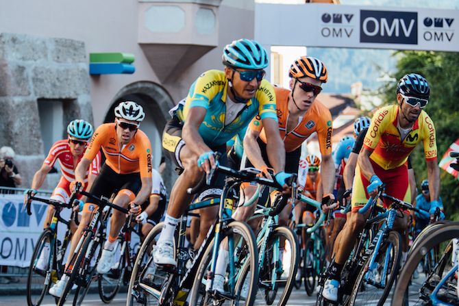 A select group on the lower slopes of H&ouml;ttinger H&ouml;ll in the elite men's road race