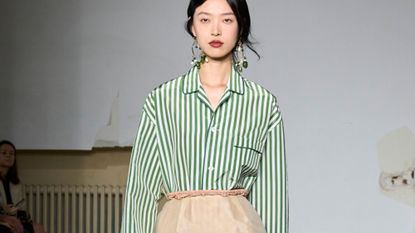 Carven runway look.