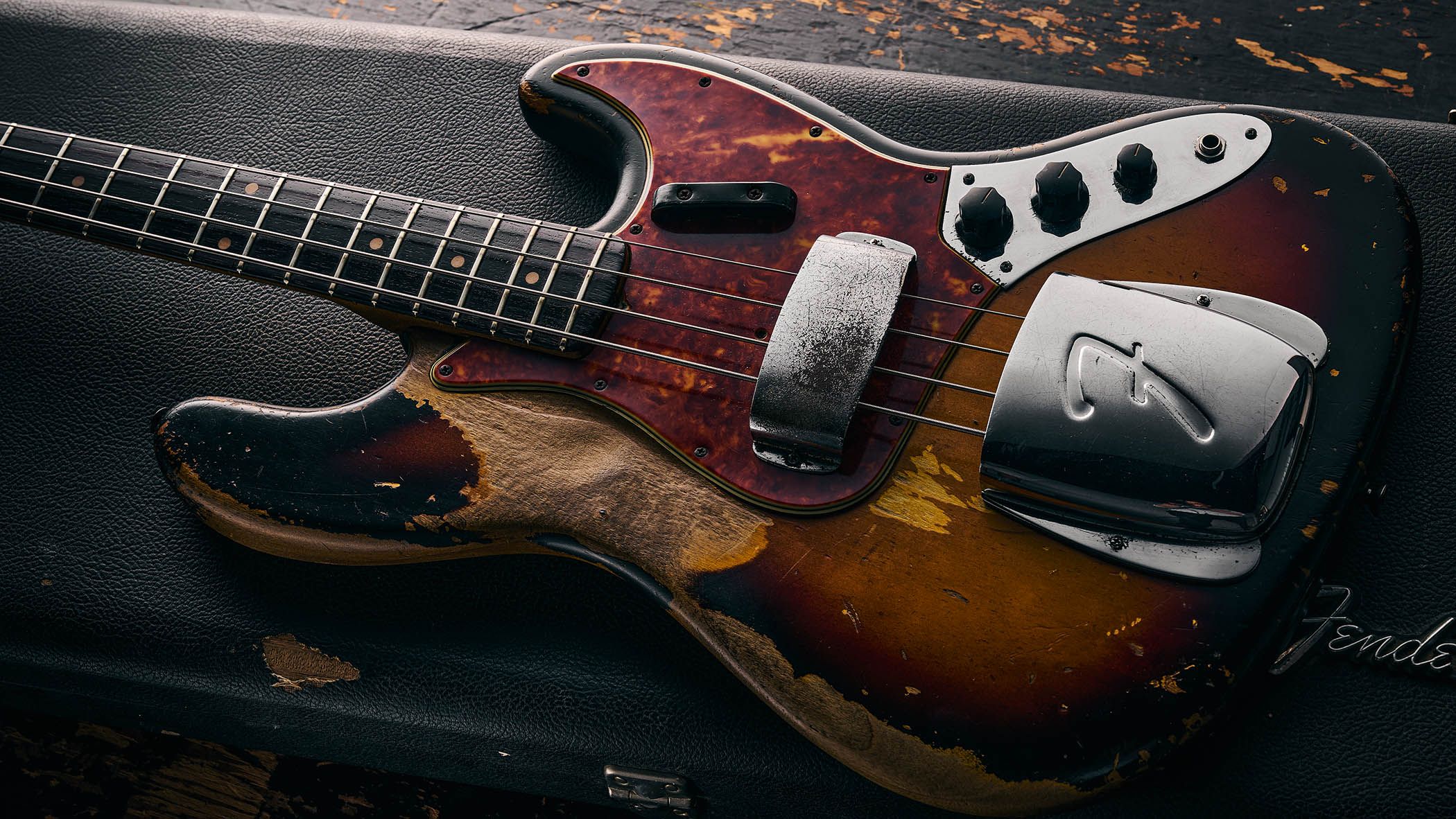 ベース Fender Custom Shop 1962 Jazz Bass Lefty The incredible history of Leo Lyons' 1962 Fender Jazz Bass