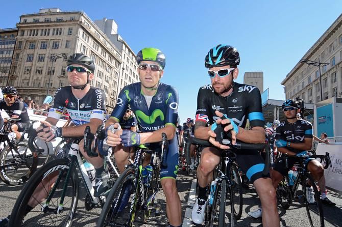 Mark Cavendish, Alex Dowsett and Bradley Wiggins on the start line