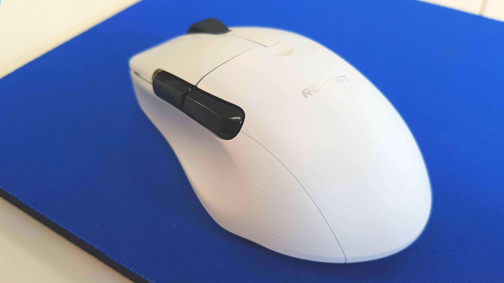 The Roccat Kone Pro Air wireless gaming mouse