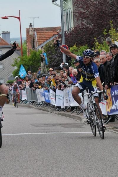 Carrara waves his hand in protest, but the result would stand