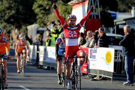 Will Walker (Drapac) wins the Tour of Gippsland's eighth stage