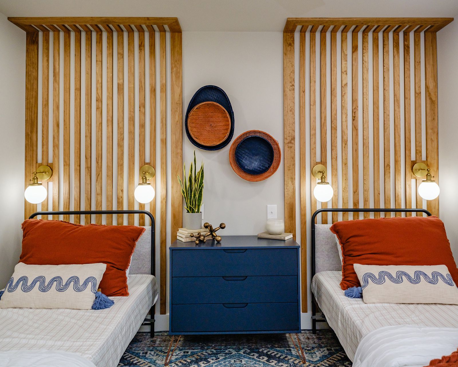 12 bedroom wall lighting ideas to settle down in style | Real Homes