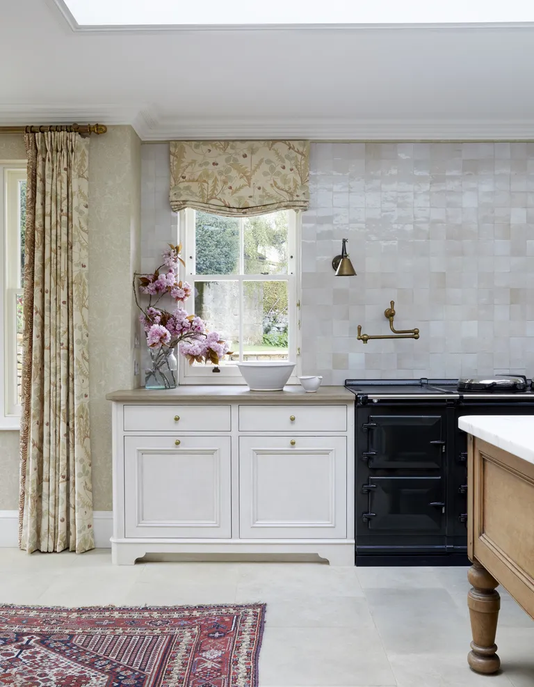 Farmhouse kitchen lighting ideas