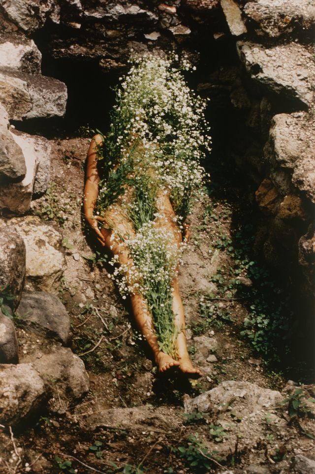 Ana Mendieta, Im&amp;aacute;gen de Y&amp;aacute;gul, 1973.