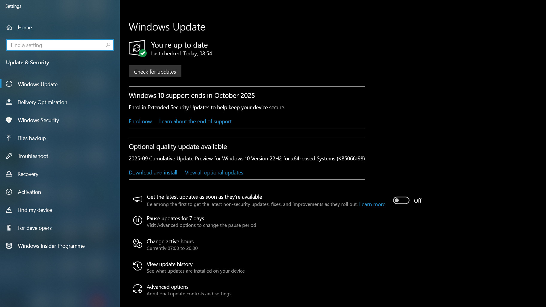 Windows 11 Enrol for Extended Updates option shown in Windows Update