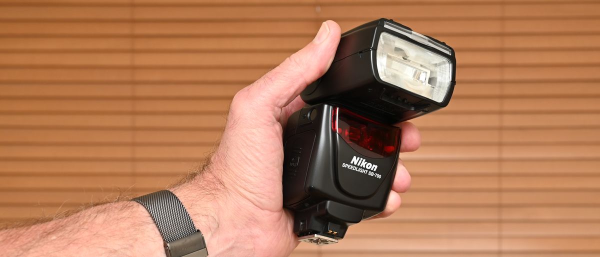 Nikon Speedlight SB-700