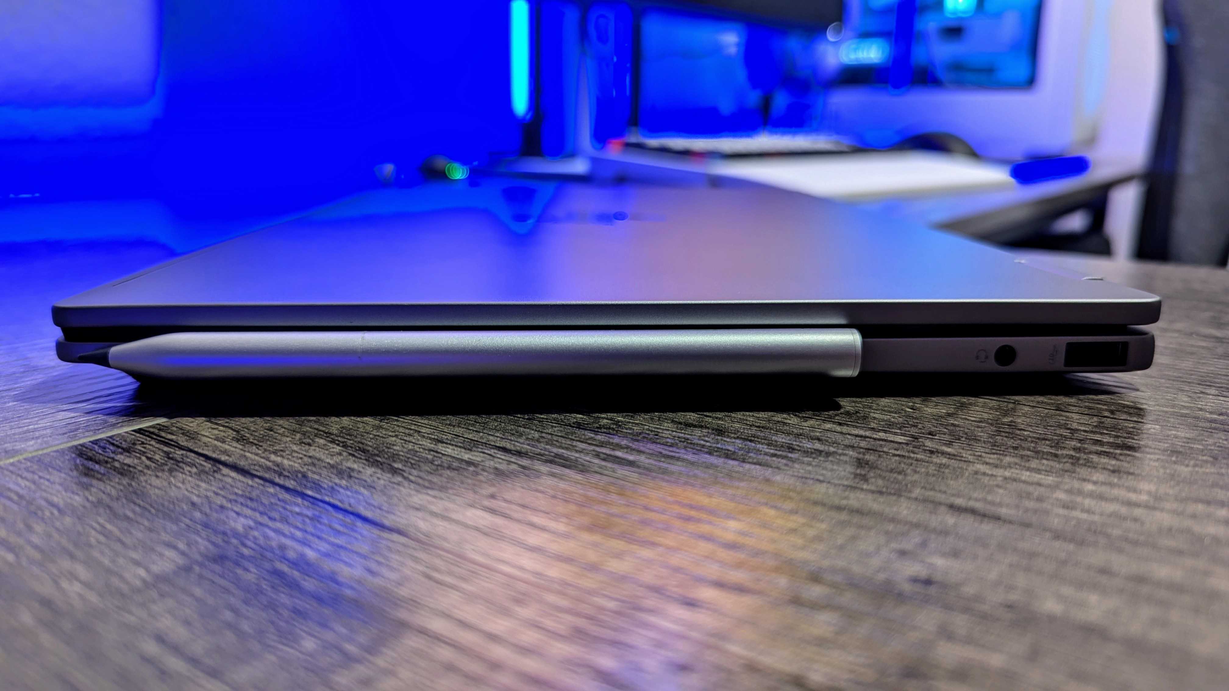 Image of the HP OmniBook X Flip 14 (2025) laptop.