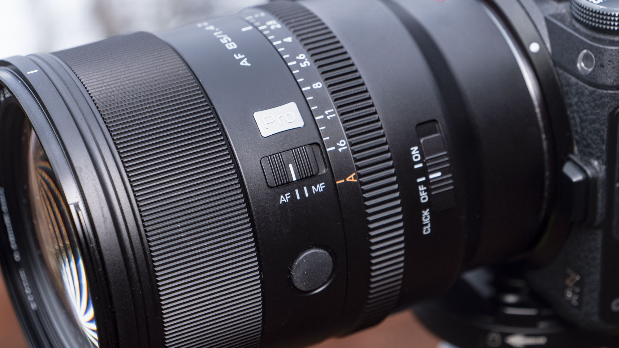 Closeup of the Viltrox AF 85mm F1.4 Pro lens's controls
