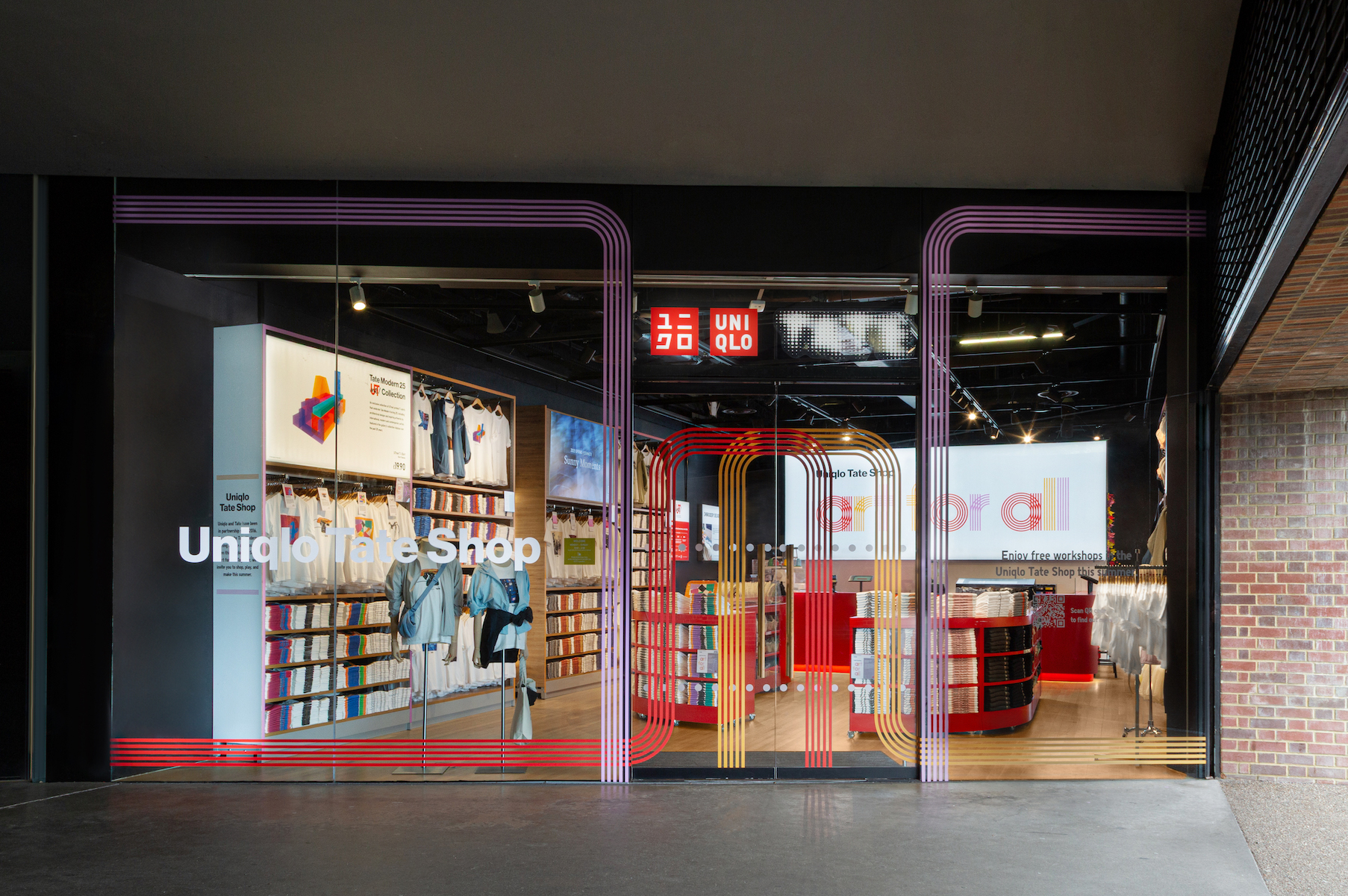 Uniqlo Art for All Tate Modern 25 Years Pop Up