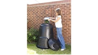 Blackwall 220L Composter Converter: Image depicts woman filling up compost bin