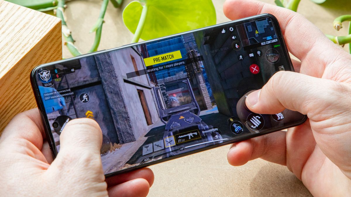 Don't forget, Apex Legends Mobile won Apple's and Google play
