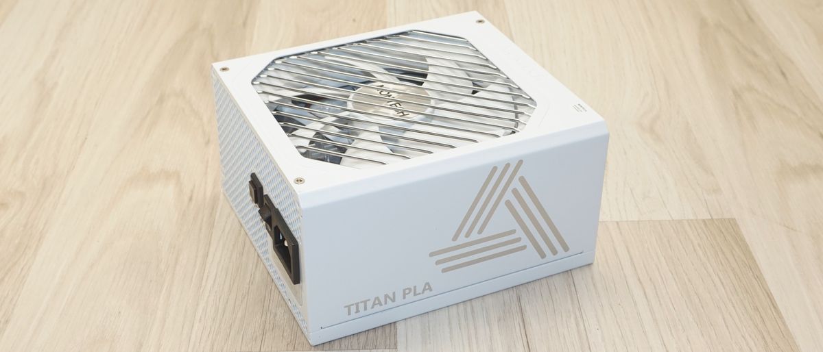 Montech Titan PLA 1000W PSU