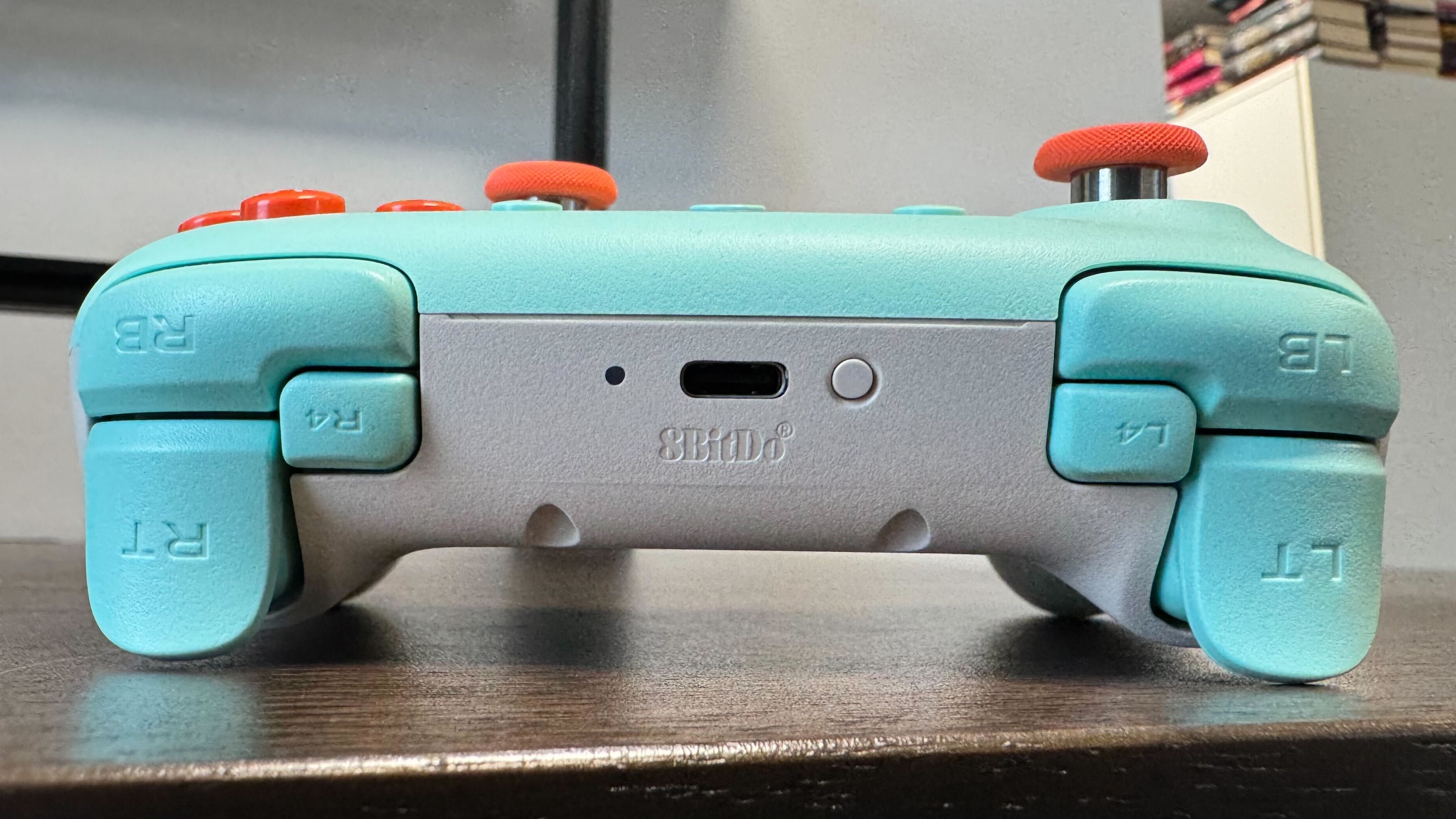 8BitDo Ultimate 2C controller rear view