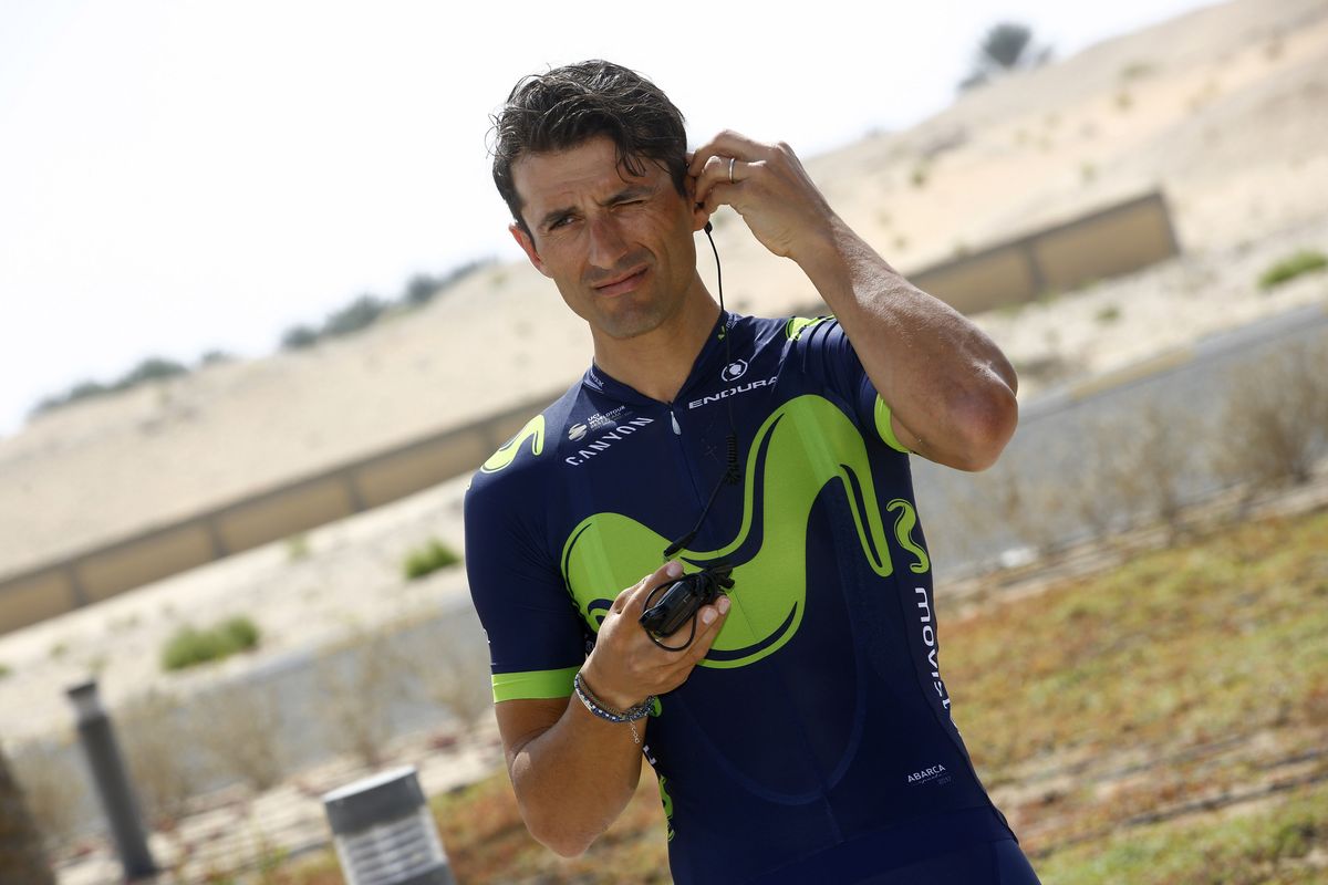 Daniele Bennati gets himself ready