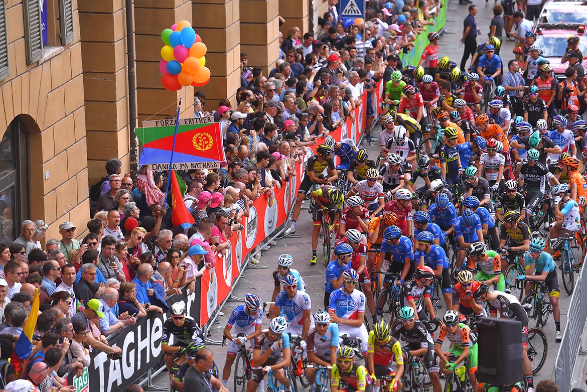 Stage 13 of the Giro d'Italia about to begin