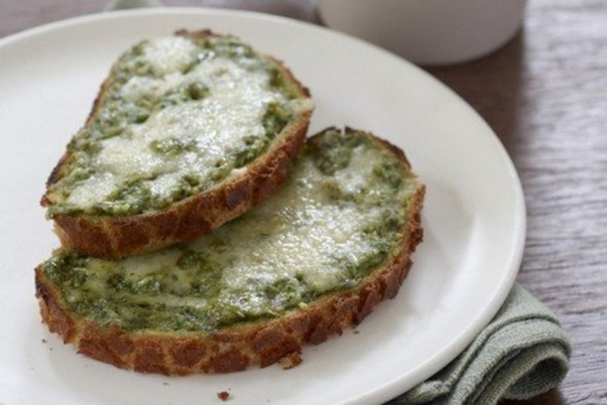 28-easy-ways-to-pimp-your-cheese-on-toast-8-1556688400-HEyf-column-width-inline
