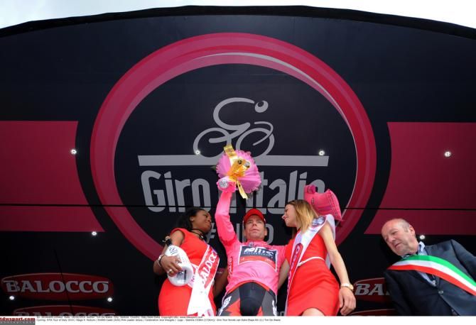 Cadel Evans (BMC) in pink for another day