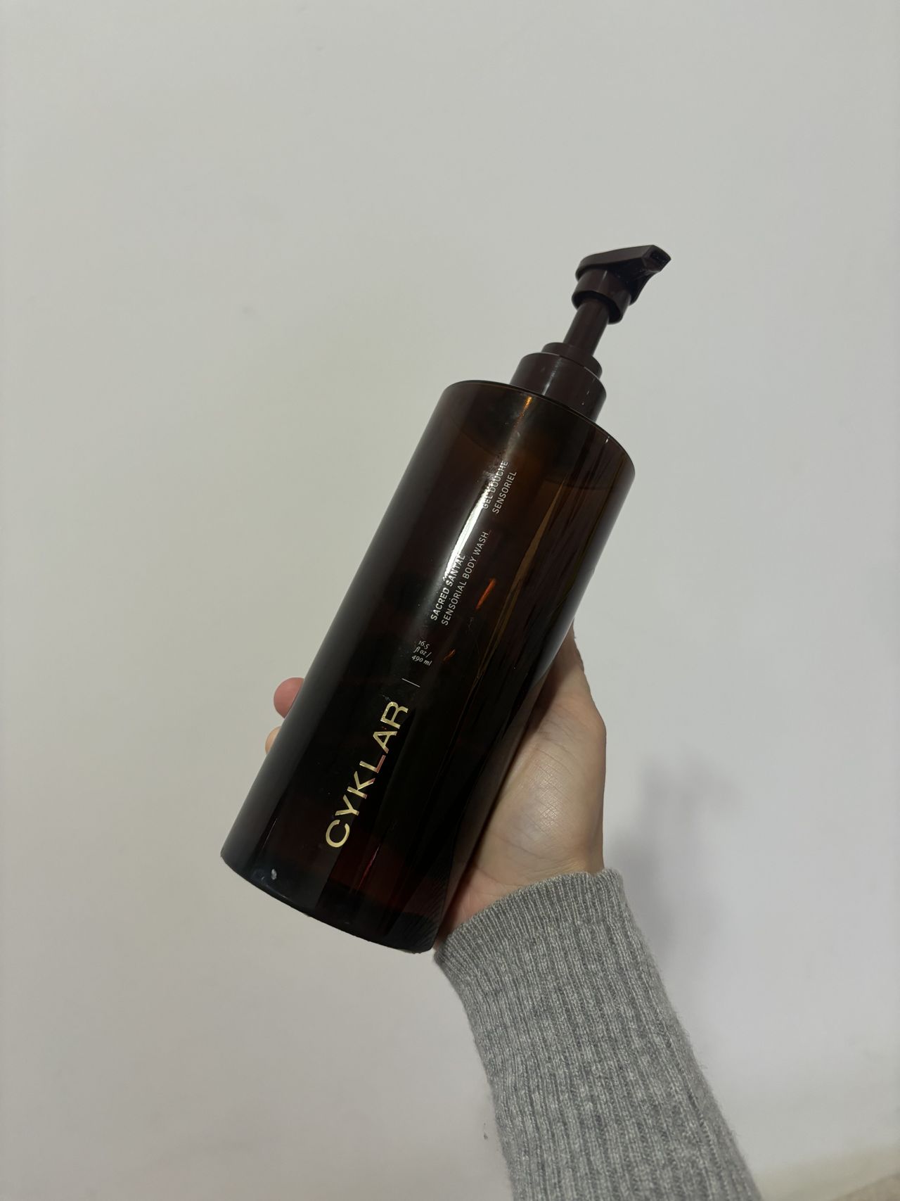 Julia Marzovilla tests the Cyklar Sensorial Body Wash in Sacred Santal