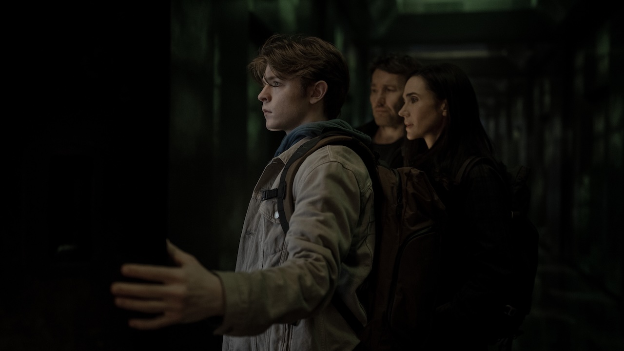 Oakes Fegley, Joel Edgerton and Jennifer Connelly in Dark Matter Season 2