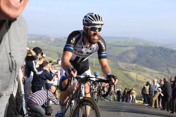 Simon Geschke (Giant - Shimano) finished second