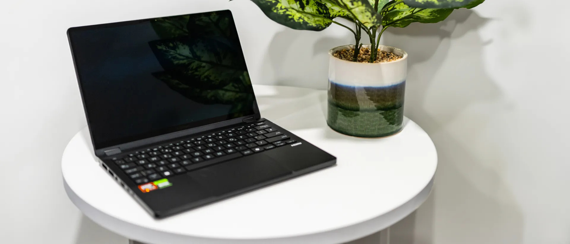 An image of an Asus laptop