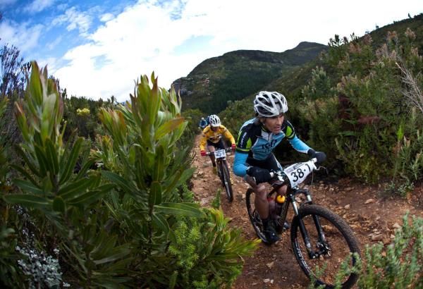 Robert Sim and Nico Pfitzenmaier win the veterans category