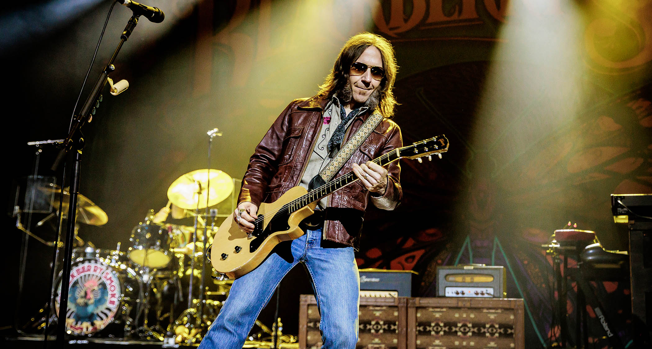 The Blackberry Smoke guitarist gives us a lesson in how to sound like you've got a B-Bender, even if you don't