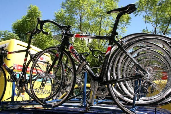 Nice looking neutral support bikes at the race