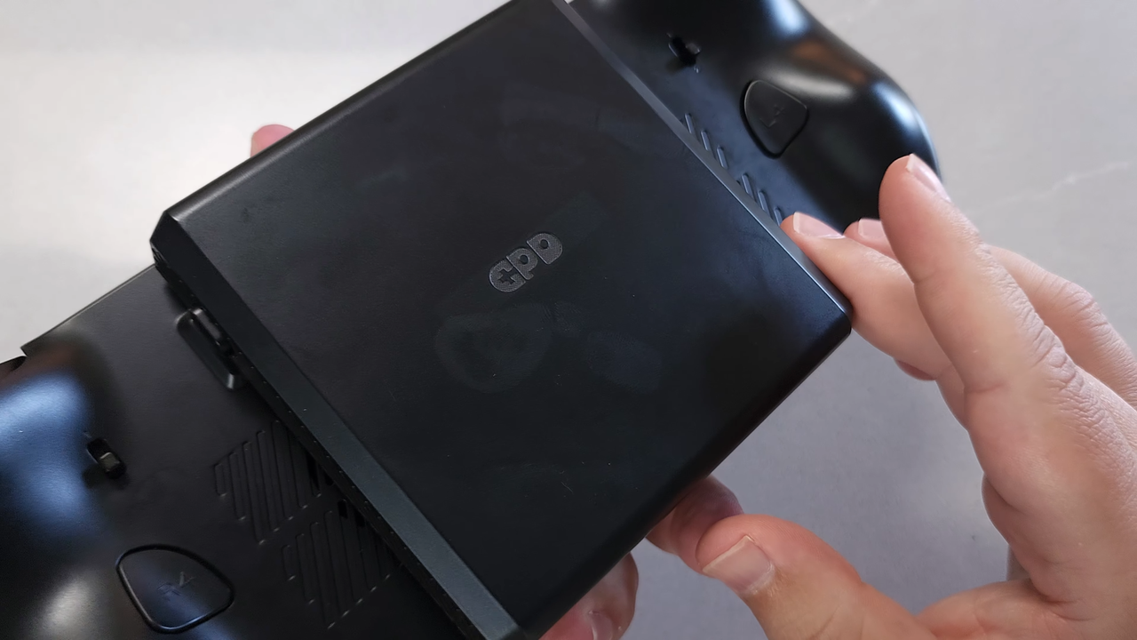 Screenshot from The Phawx's YouTube video review of the GPD Win 5 gaming handheld