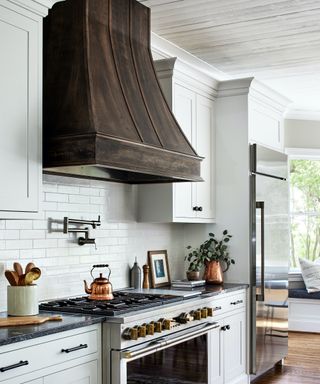 cooker hood canopy style in bronze