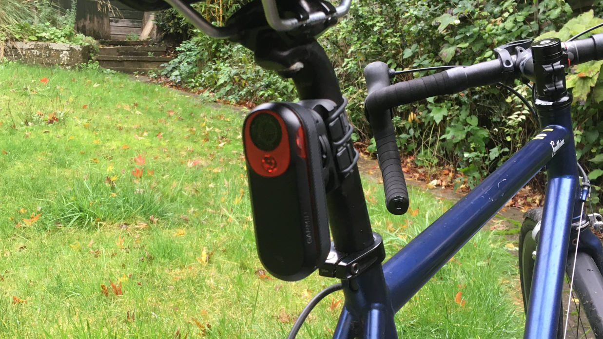 Garmin Varia™ RCT715, Bicycle Radar with Camera and Tail Light, Continuous  Recording, Vehicle Detection